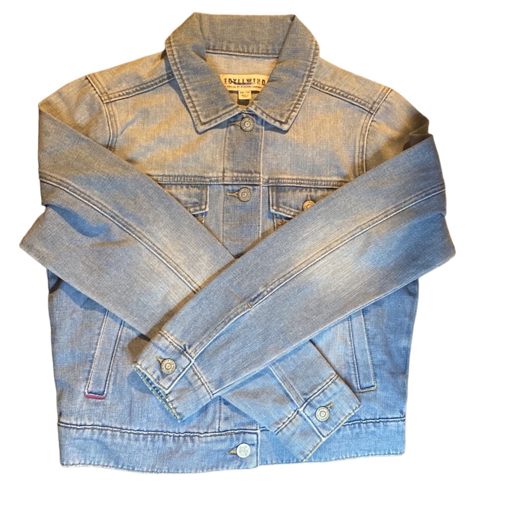 - Idyllwind Girls Blue Button Denim Jacket. New